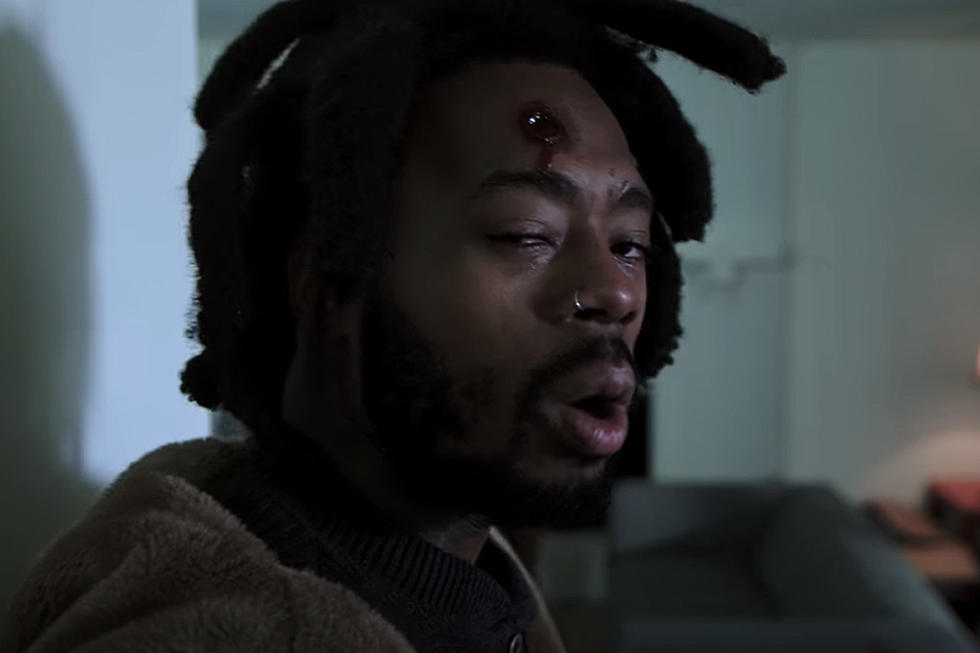 Deniro Farrar Takes a Gun Shot to the Head in "Classic Mouth" Video