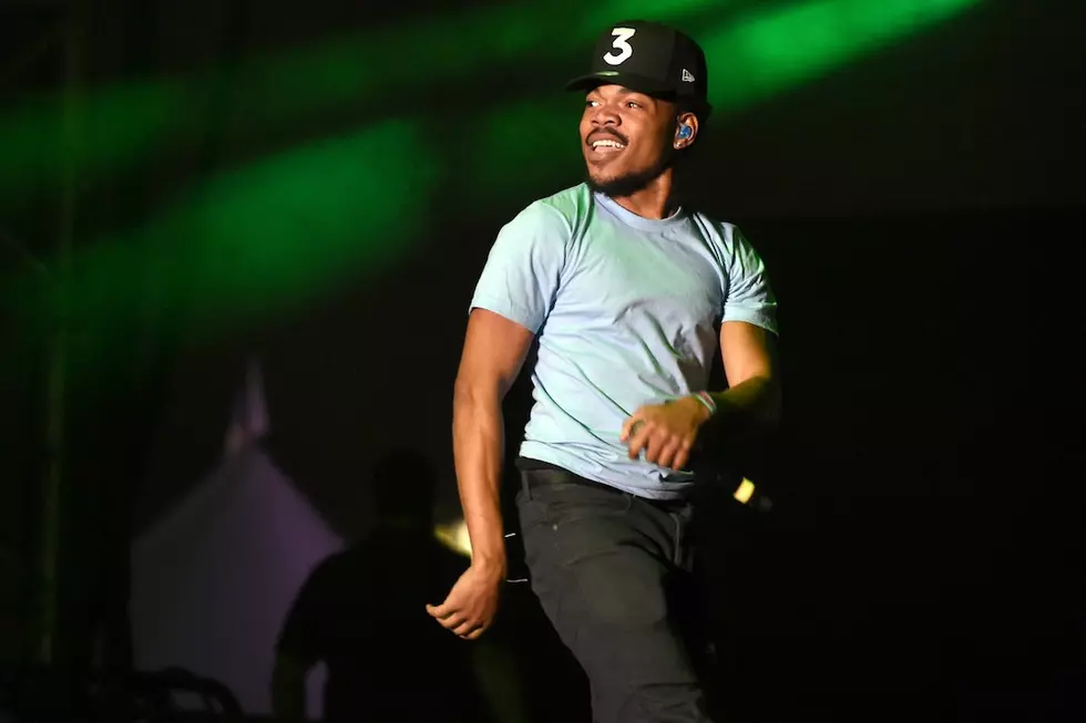 Chance The Rapper Plays Dodgeball Against Chicago Cubs Mascot Clark