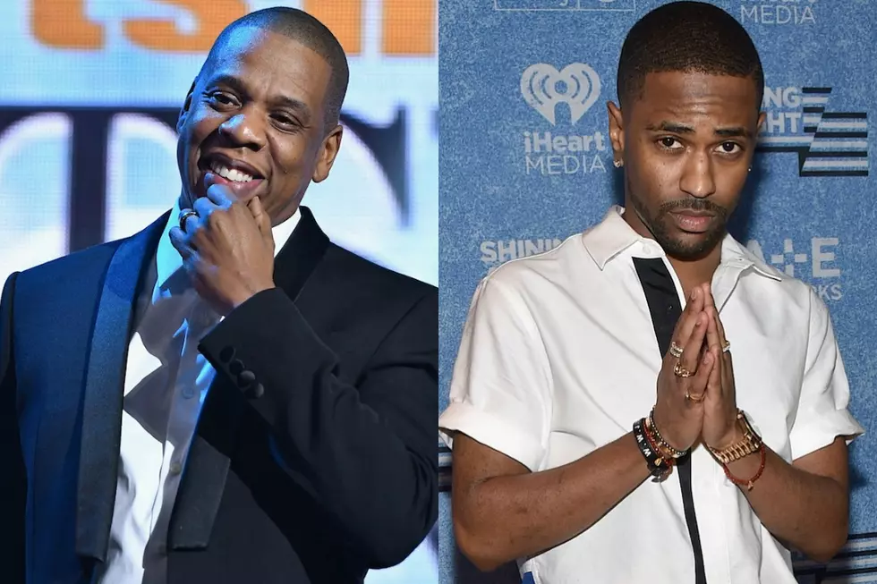 Jay Z Gives Big Sean a Roc-A-Fella Chain