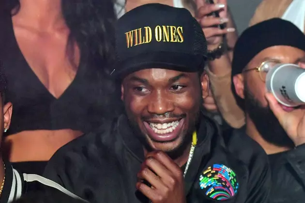 Meek Mill Shows Up to Miami Club Performance With His Hand in a Cast