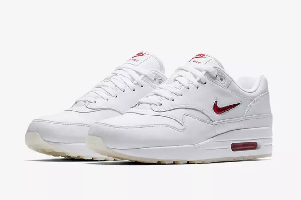 Nike to Release Air Max 1 Premium Next Month