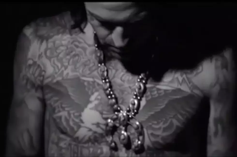 Yelawolf Gives Preview of New Song and Video for 'Row Your Boat'