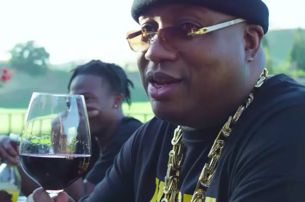 E-40 Taps Into His Religious Side With B-Legit in “Fo Sho” Video