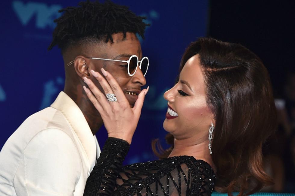 21 Savage Wears a $50,000 Promise Ring From Amber Rose