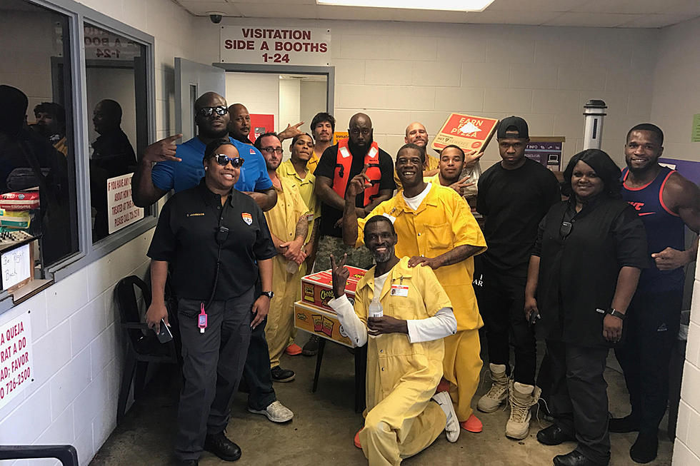 Trae Tha Truth and Chamillionaire Bring Food and Water to Inmates at Texas Jail Following Hurricane Harvey