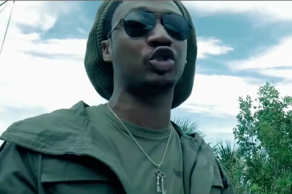 Ice Billion Berg Unearths Money Bag in ''Real Spill'' Video