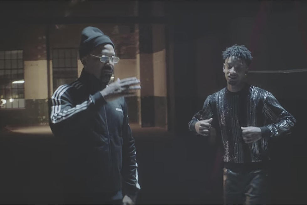 Mike Epps Tries to Save the Day in 21 Savage’s “Bank Account” Video