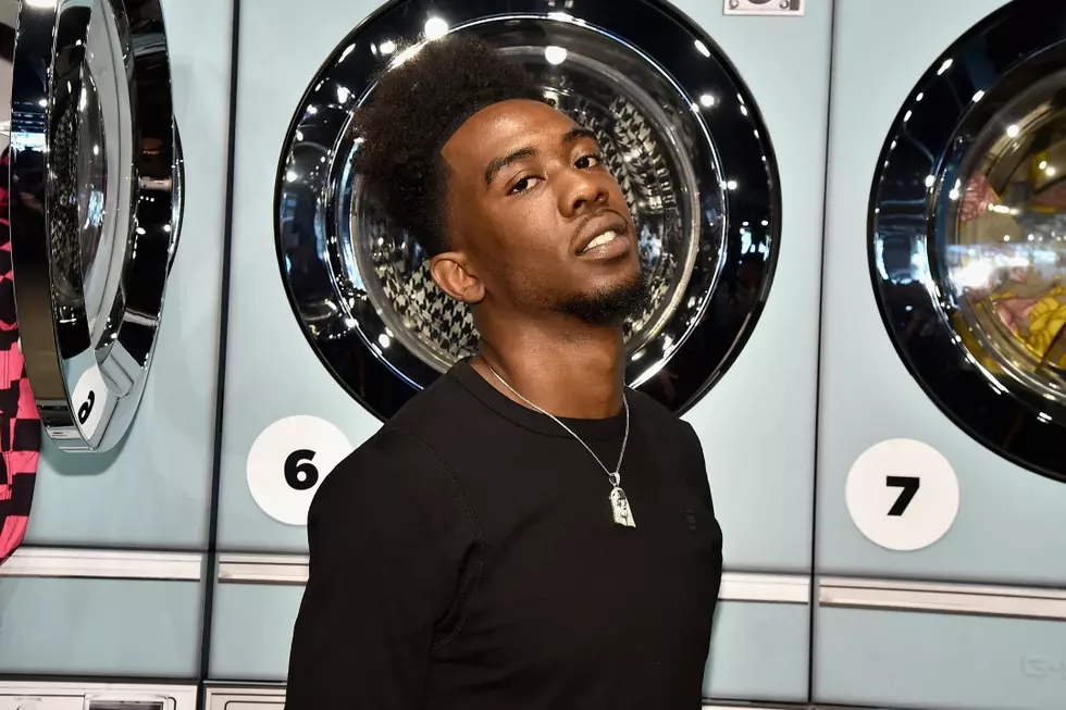 Desiigner’s Red Carpet Interview Makes This Woman Think He’s Performing