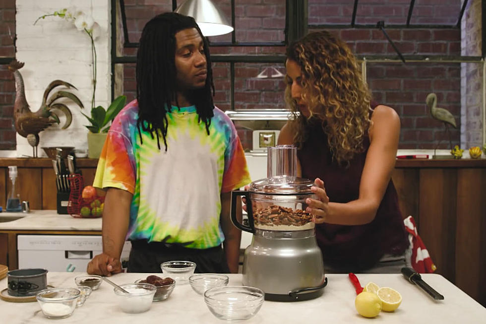 Lil B Hosts New Cooking Show 'Food Makes Me Happy'