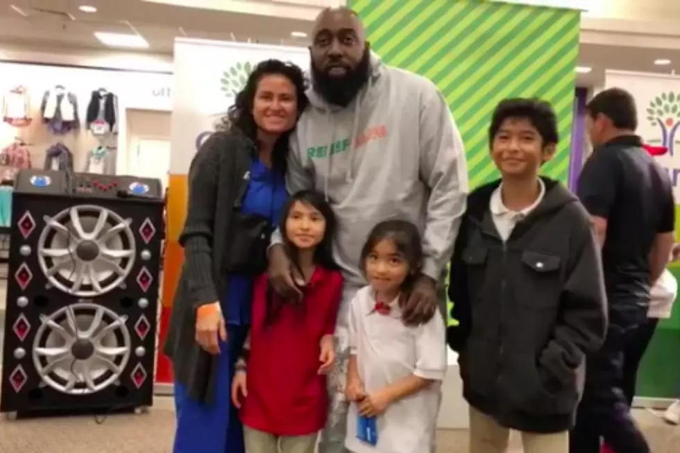 Trae Tha Truth and His Relief Gang Partner With Cigna to Give Needy Houston Families $71,000 Shopping Spree
