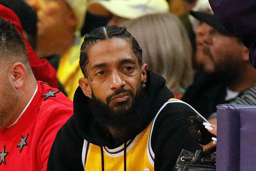 Los Angeles Lakers Hold a Moment of Silence for Nipsey Hussle