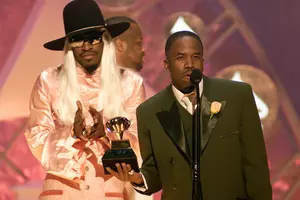 OutKast Win Best Rap Album for Stankonia at 2002 Grammy Awards...