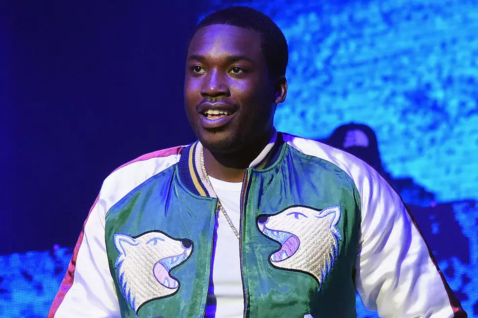 Meek Mill Visited by New England Patriots and Philadelphia 76ers 