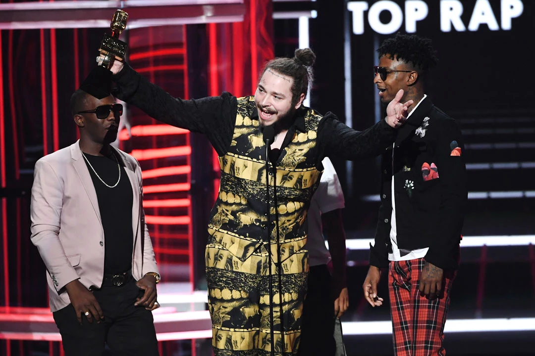 Post Malone, 21 Savage's 'Rockstar' Video Hits 1 Billion  Views –  Billboard