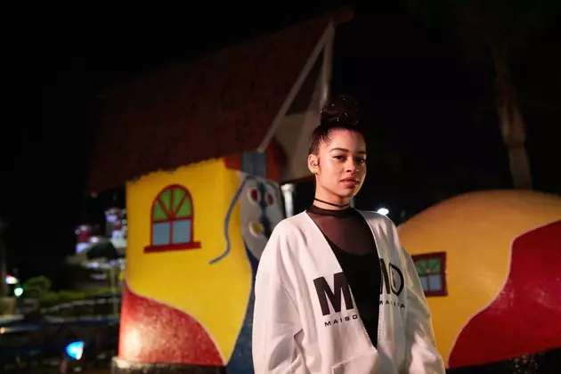 Ella Mai Loves the Hip-Hop Remixes of Her Hit Song &#8220;Boo&#8217;d Up&#8221;