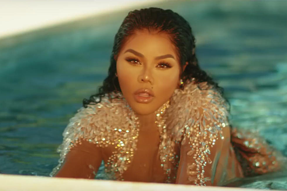 Lil’ Kim Shows Off Sexy Dance Moves in “Nasty One” Video