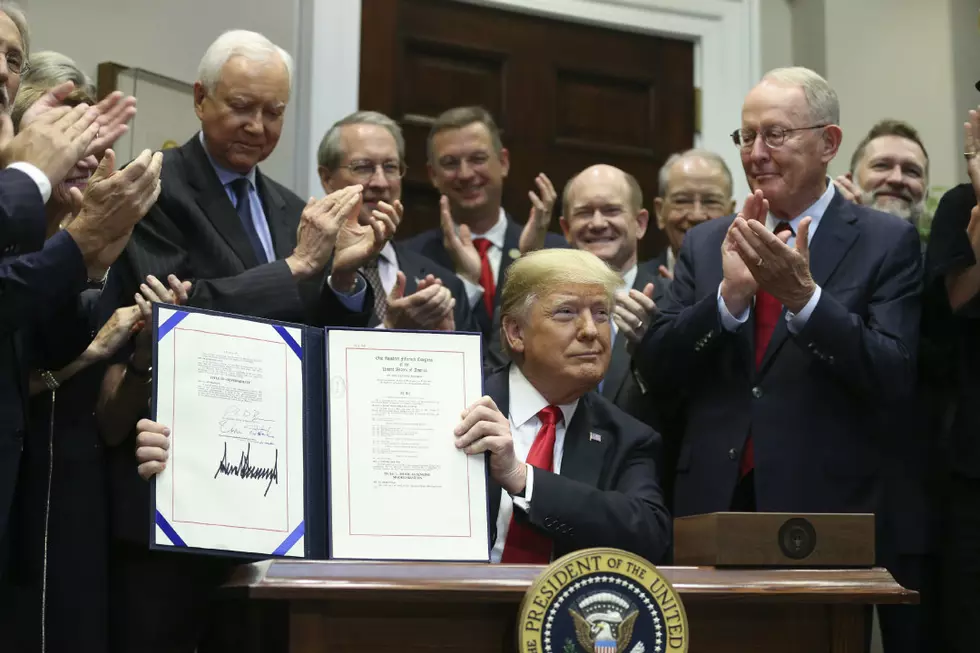 President Trump Signs Music Modernization Act Into Law