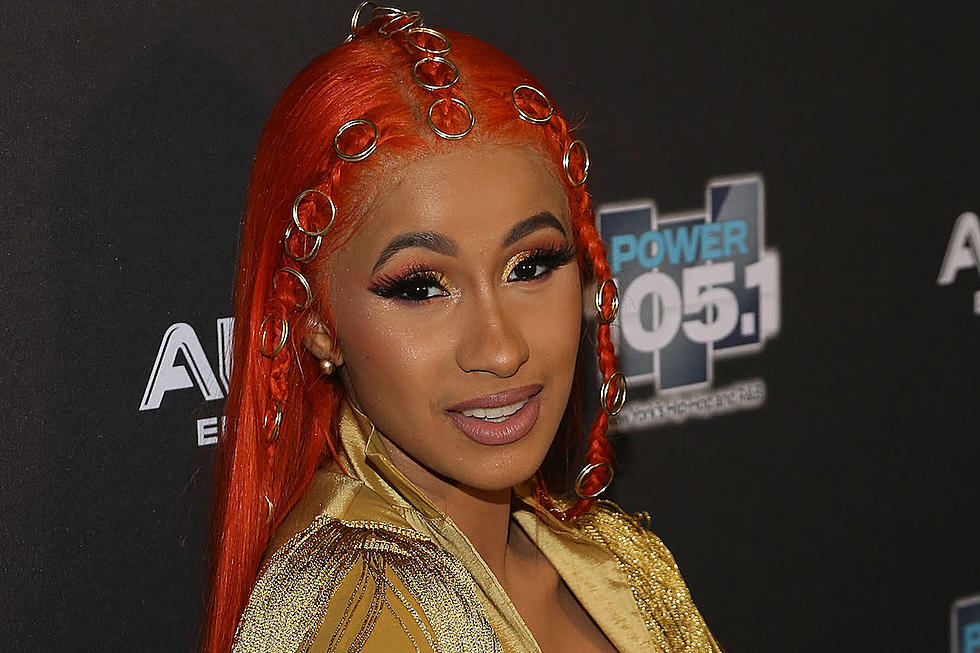 Cardi B Makes Surprise Visit To Her Old Elementary School Xxl
