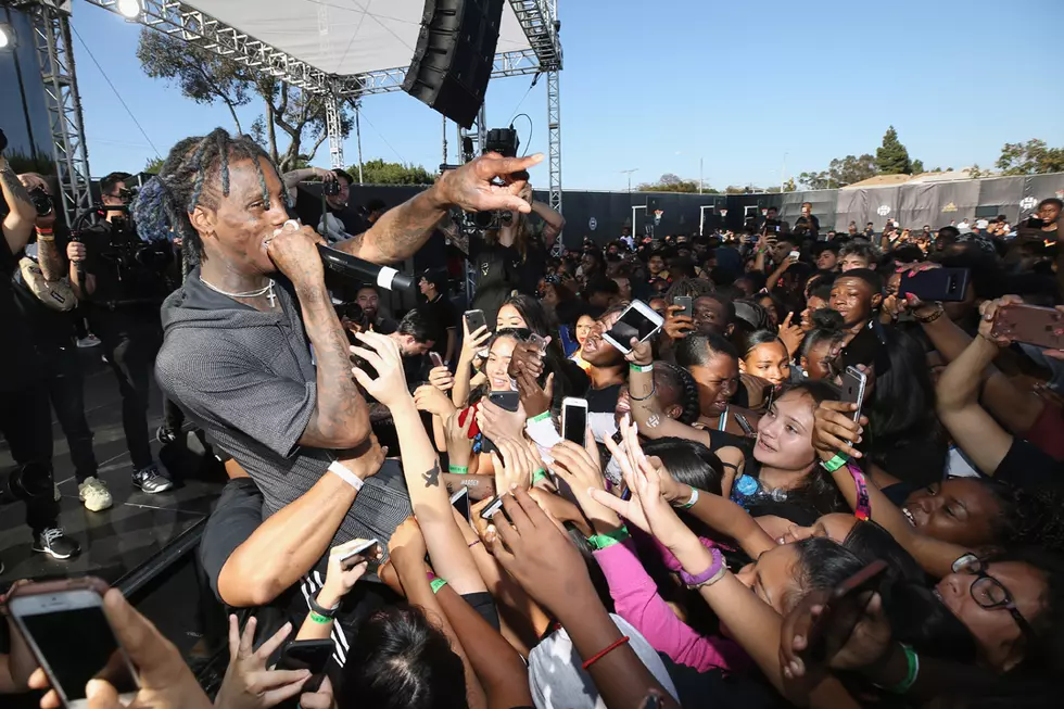 Teen Tries to Steal Plane to Fly to Famous Dex Concert