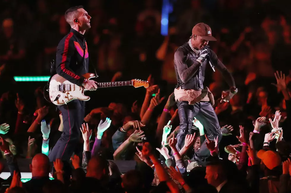 Travis Scott Performs “Sicko Mode” With Maroon 5 at 2019 Super Bowl