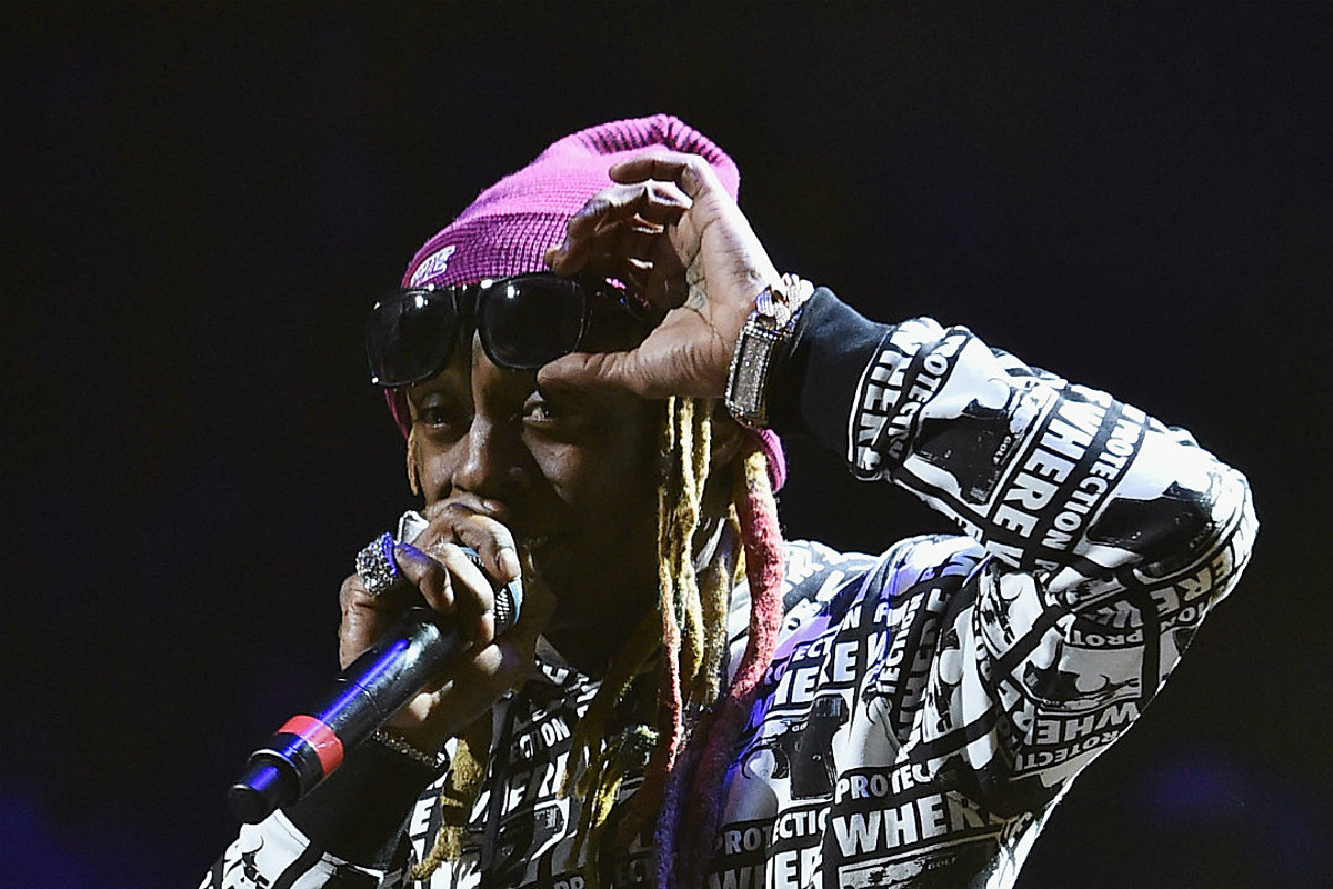 Lil Wayne's 2019 Lil Weezyana Festival Disrupted by Stampedes XXL