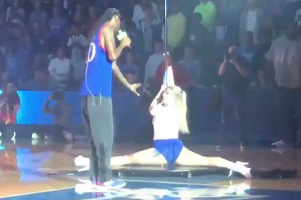 Snoop Dogg Defends Raunchy Kansas Basketball Performance: &#8220;The Audience Enjoyed That S*!t&#8221;