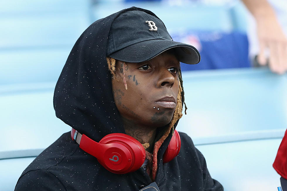 Lil Wayne&#8217;s Private Jet Searched by Federal Agents: Report