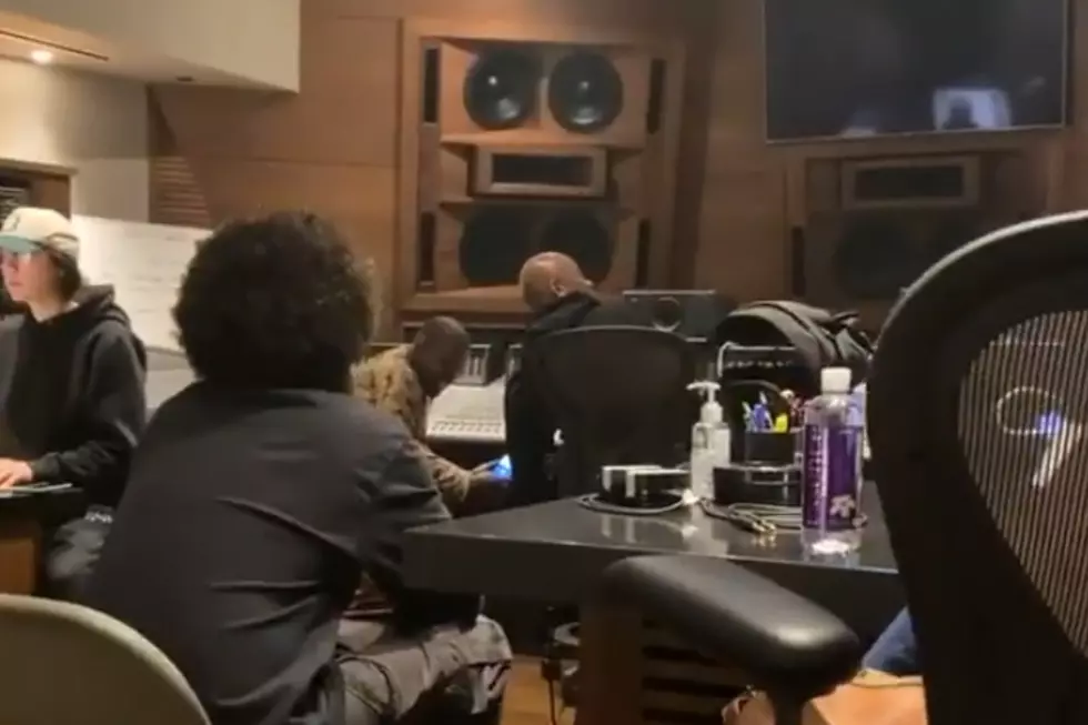 Snoop Dogg Sneaks Video of Kanye West, Dr. Dre Working on Album 