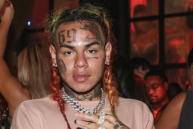 6ix9ine Laughs at Video of Lil Durk Finding Out King Von Got Shot