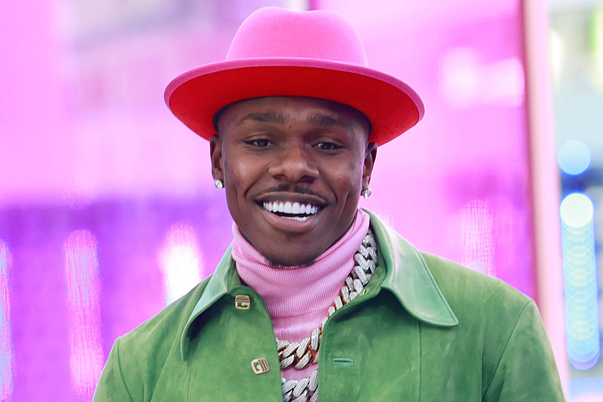 Download Dababy In Pink Shirt Performance Outfit Wallpaper