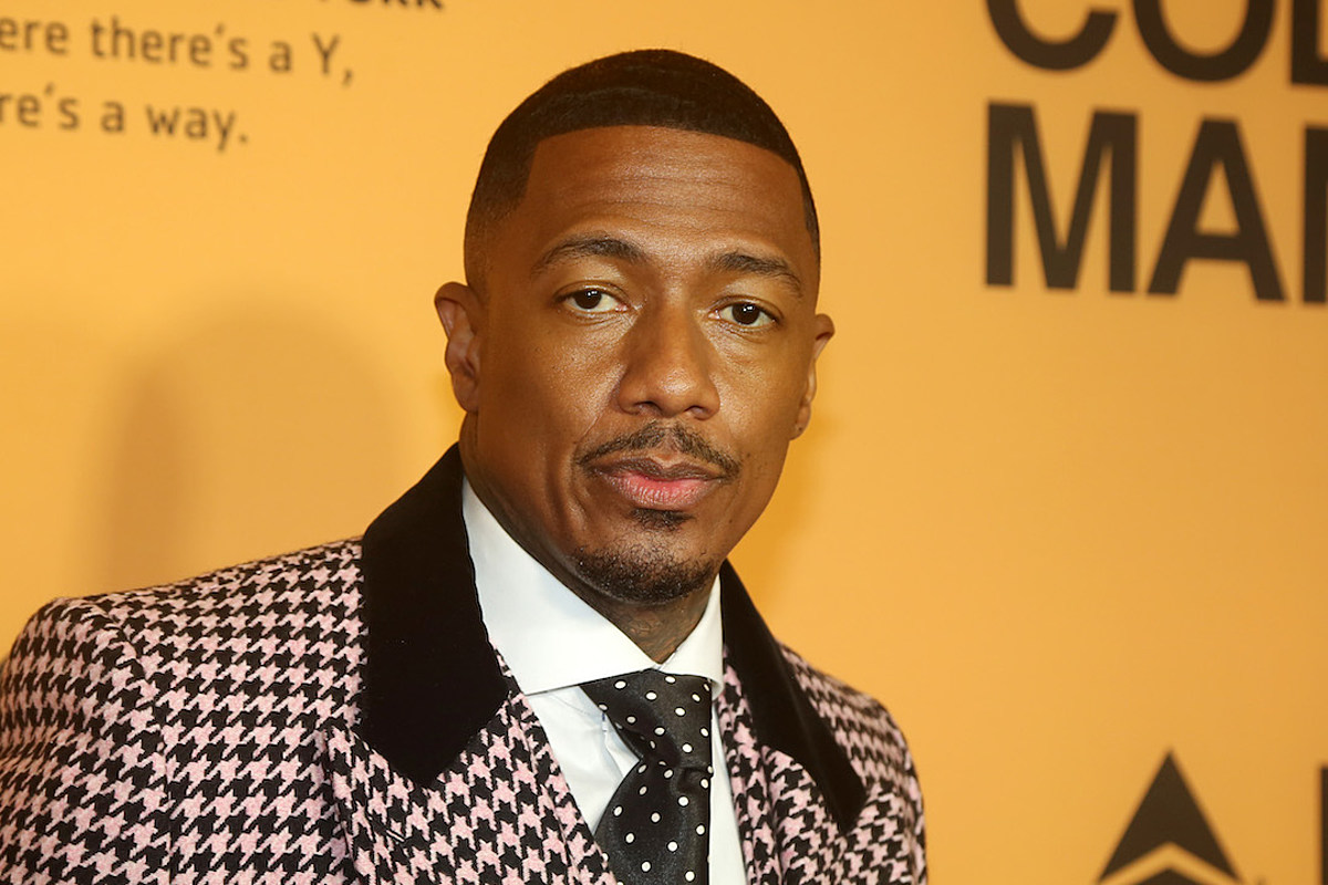 Nick Cannon danced for Kel Mitchell in cheerleading outfit