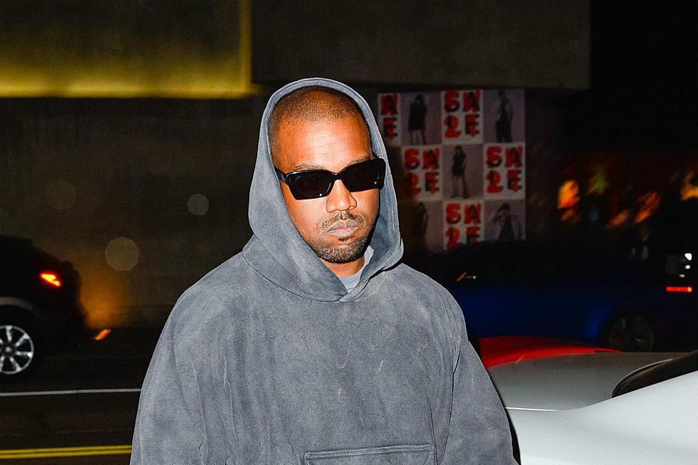 Kanye West Defends Punching Man Who Wanted Autograph – ‘That Blue COVID Mask Didn’t Stop That Knockout’