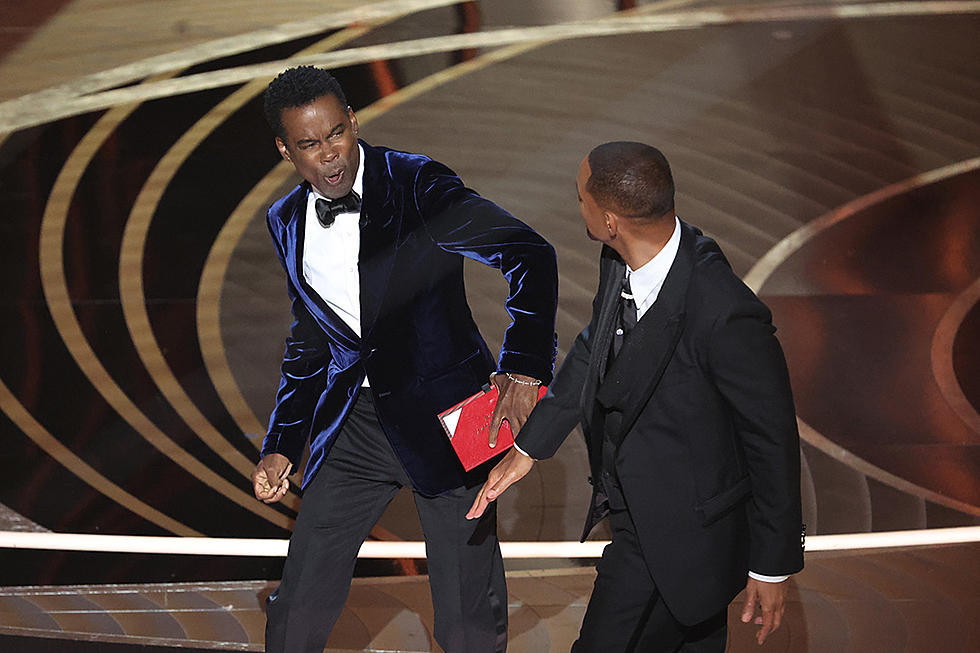 Will Smith Apologizes for Slapping Chris Rock at 2022 Oscars