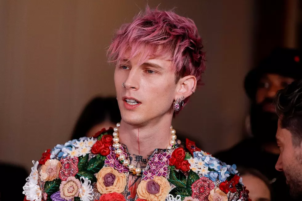 Machine Gun Kelly Says He&#8217;s Returning to Rap