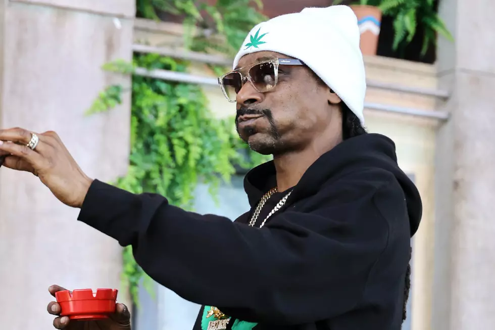 Snoop Dogg Reveals the Unbelievable Amount of Blunts He Smokes