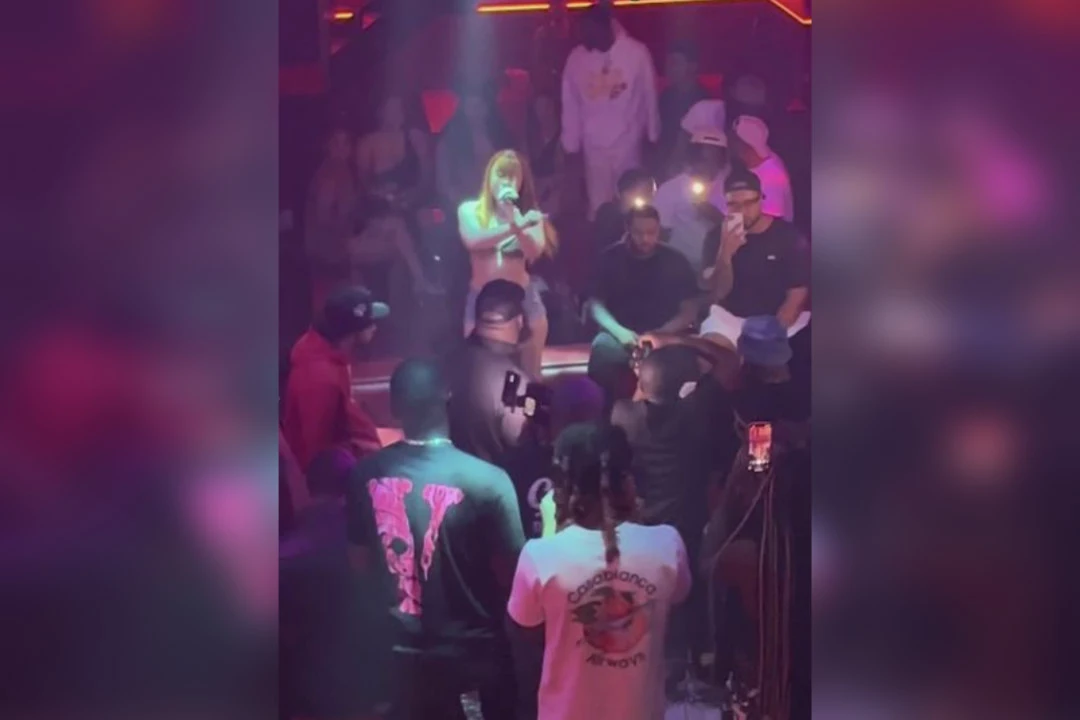 Video of Ice Spice Performing to Lackluster Crowd Response photo picture