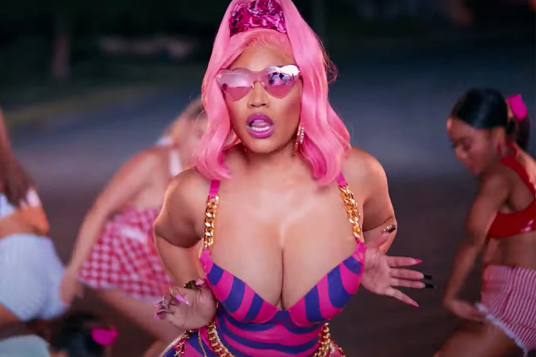 Nicki Minaj Reveals Her Boob Size + Asks Busty Fans Big Question: Asking  For A Friend
