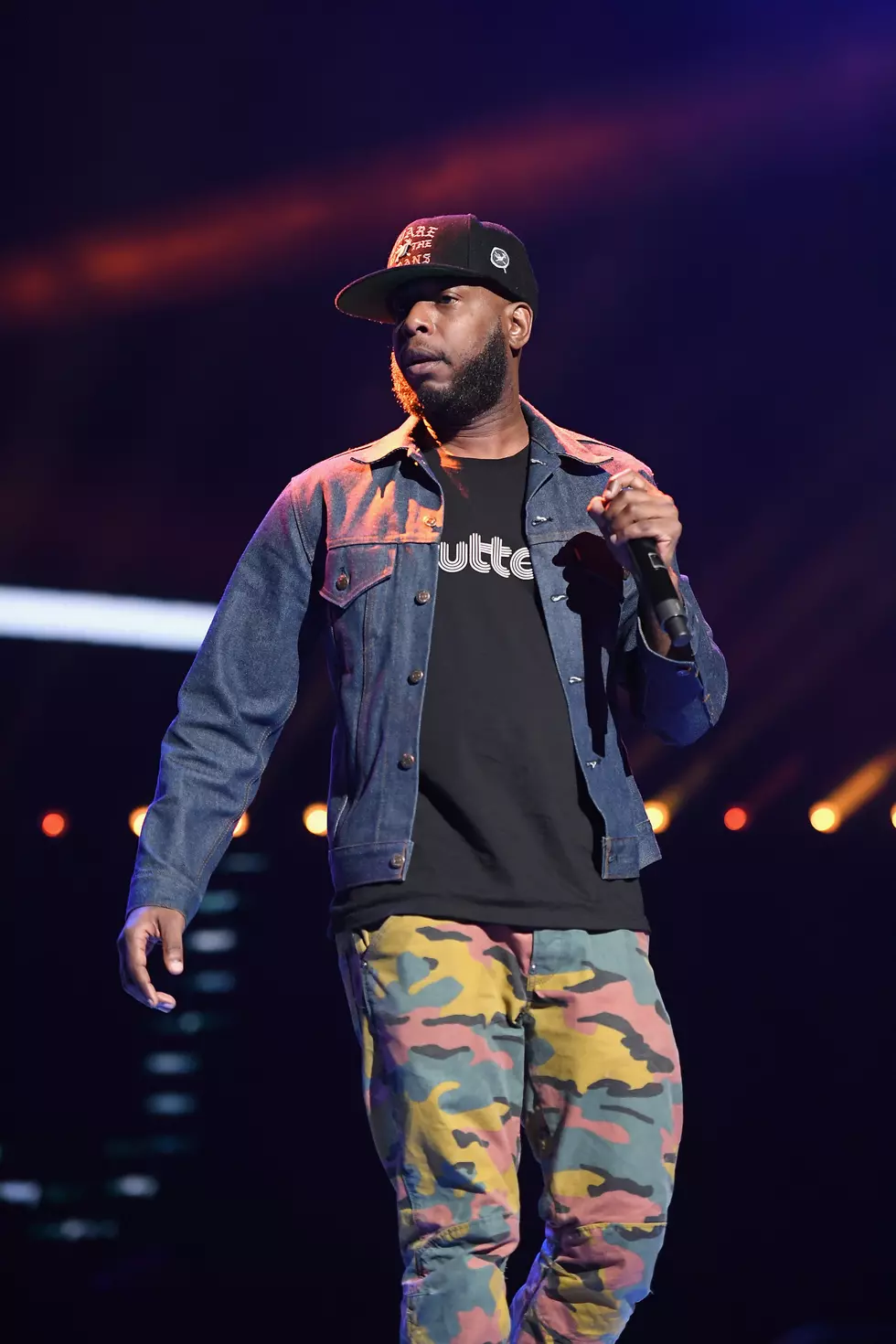 Hip-hop artist Talib Kweli performs on stage during WE Day New York Welcome to celebrate young people changing the world at Radio City Music Hall on April 6, 2017 in New York City.
