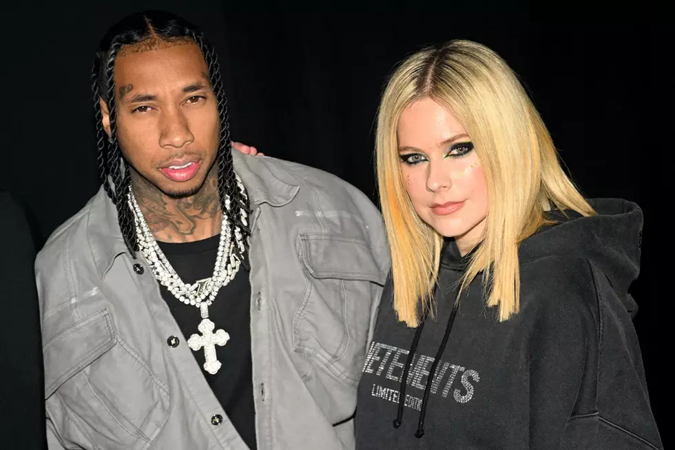 Tyga and Avril Lavigne Kiss