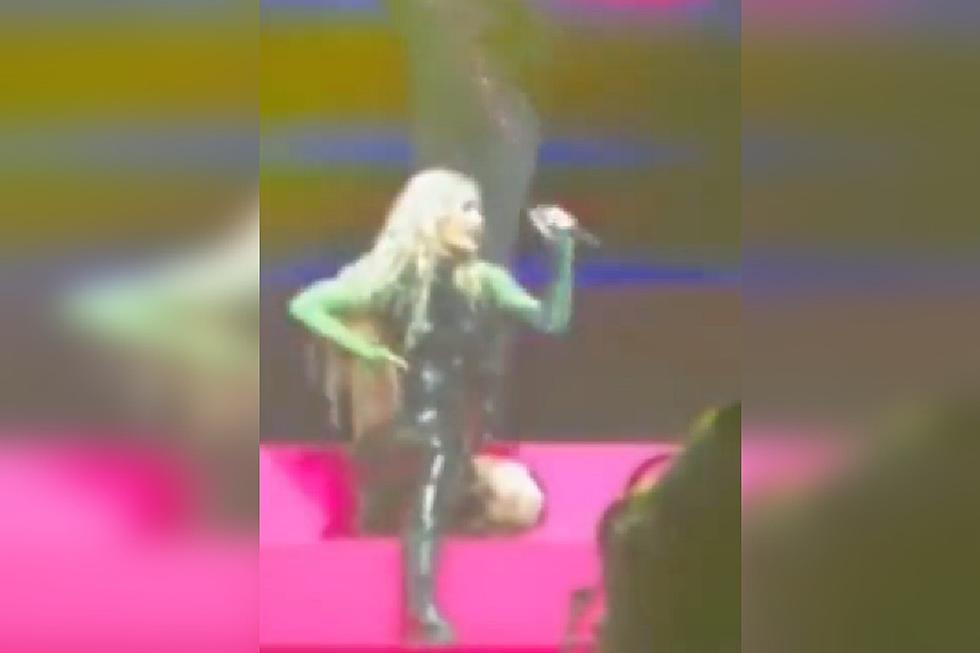 Iggy Azalea Forced to End Show in Saudi Arabia After Her Pants Split