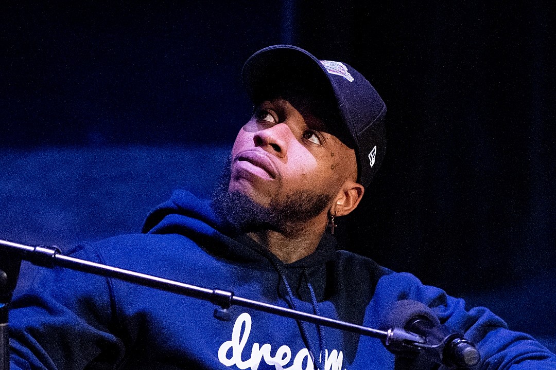 Tory Lanez Courtroom Sketch Shows Rapper Pleading to Judge