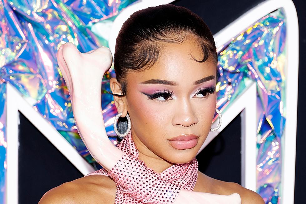 Saweetie Wears Flintstones-Looking Dress With Bones to 2023 MTV Video Music Awards and Fans Have Jokes