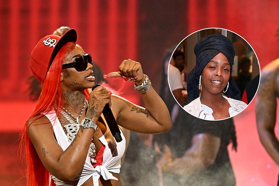 Sexyy Red Threatens to Drag Khia&#8217;s &#8216;Ol Bones&#8217; If She Sees Her