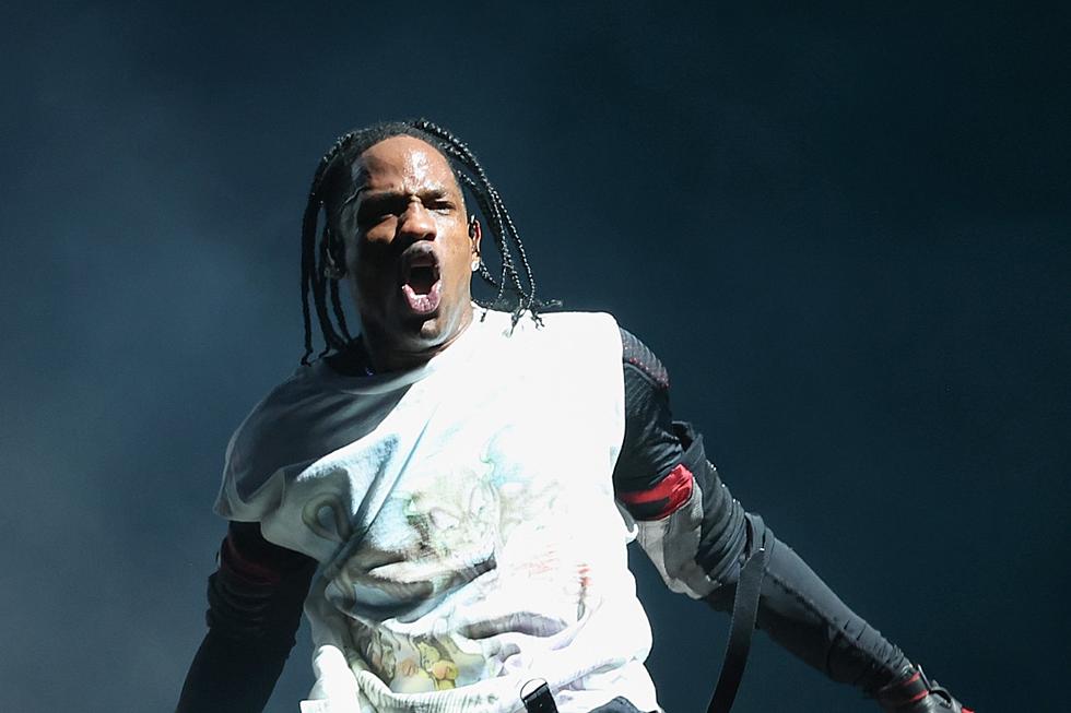 Travis Scott Wins Performer of the Year