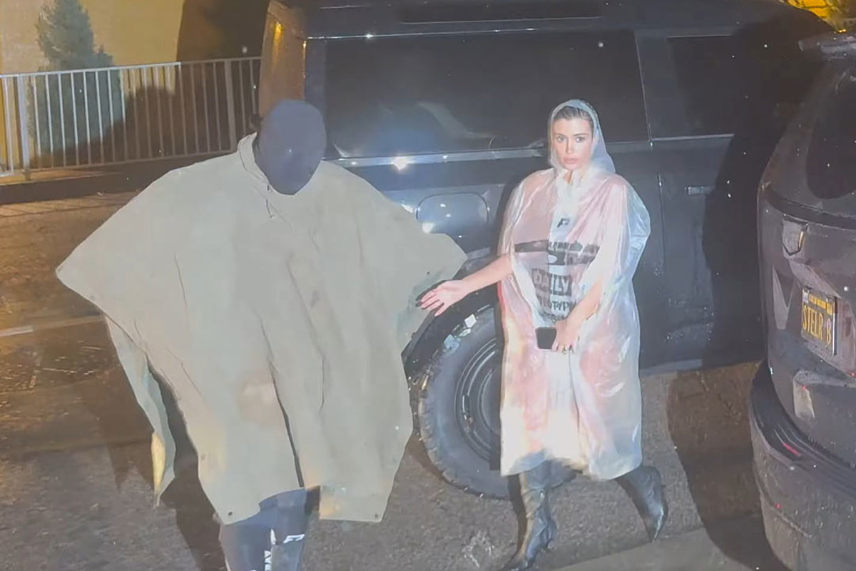 Kanye Wests Wife Bianca Censori Appears Naked Under Raincoat Xxl