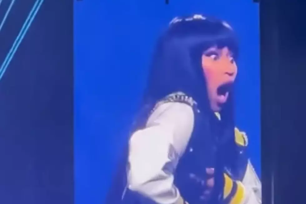 Nicki Suffers Wardrobe Malfunction