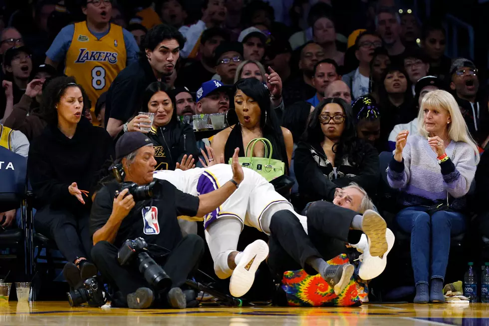 Megan Thee Stallion and NBA Player D&#8217;Angelo Russell Suffer Courtside Collision