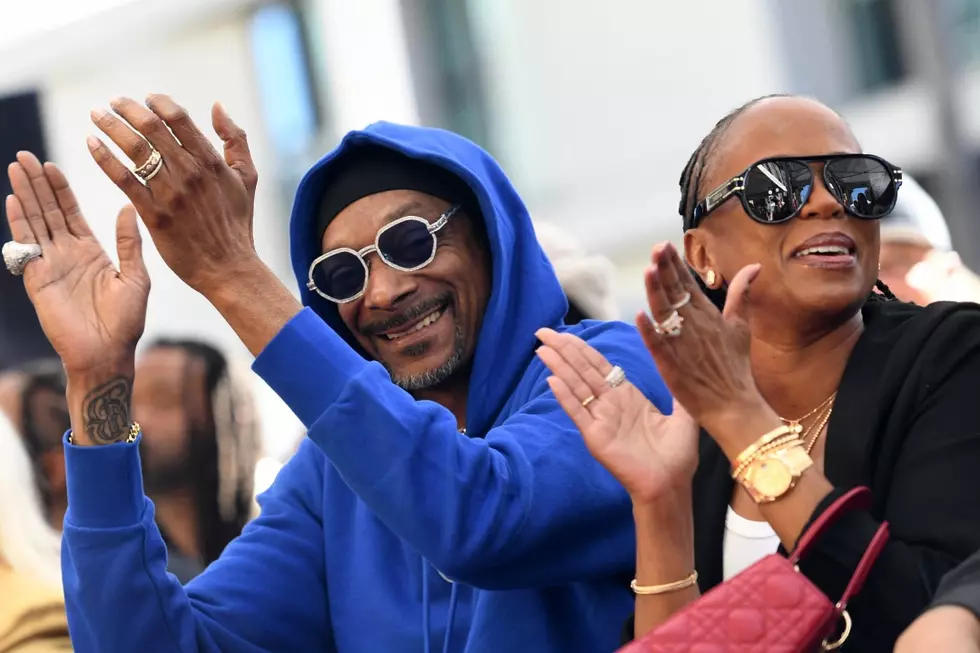 Snoop Dogg’s Wife Opens Los Angeles Strip Club