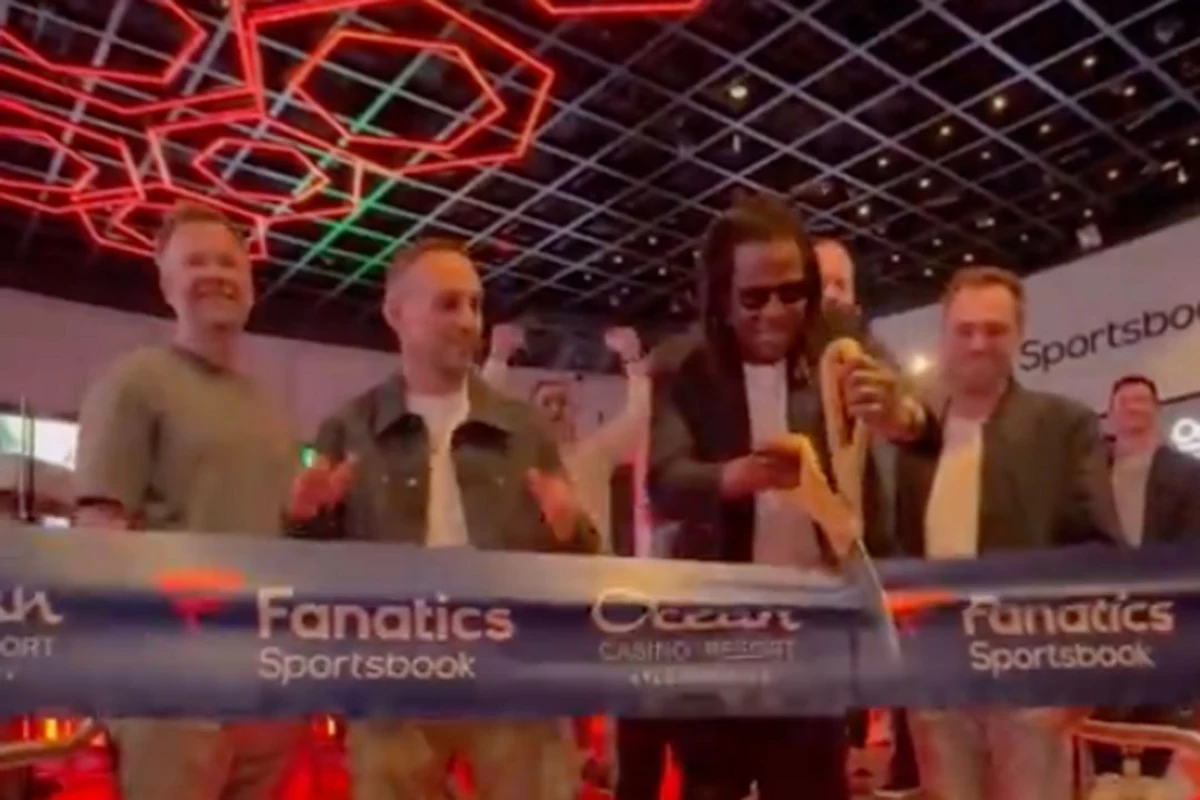  Jay-Z Opens First Fanatics Sportsbook at New Jersey Casino Amid Super Bowl Backlash