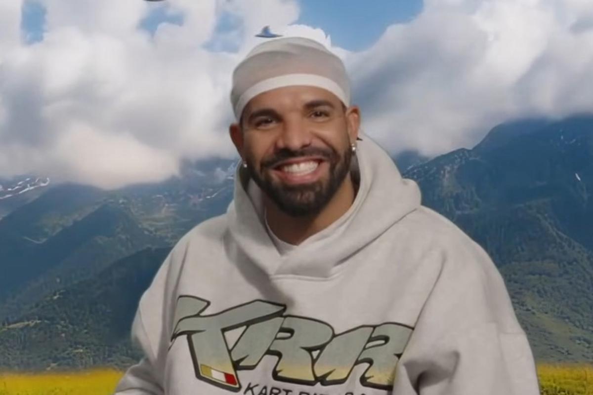 Drake Announces He’s Cooking Up a New Solo Album Drake Announces He’s Cooking Up a New Solo Album